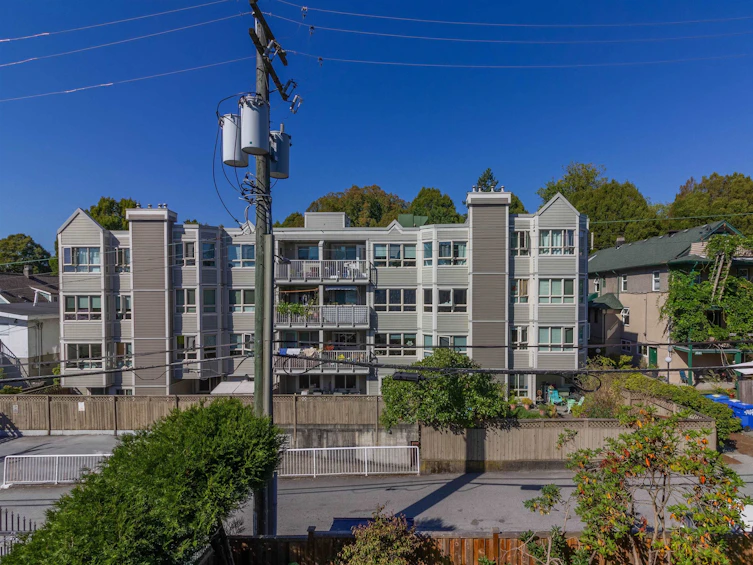 306-1545 East 2nd Avenue, Vancouver, BC, V5N 1C8 - 16