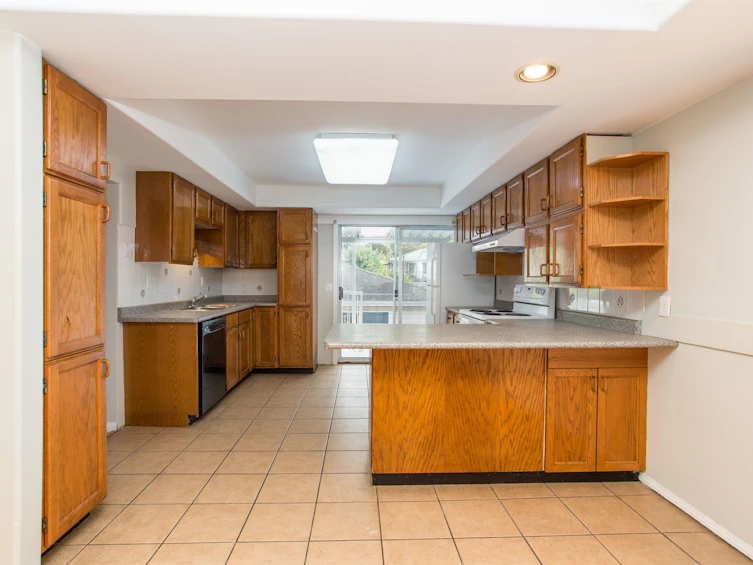 2536 E 29th Avenue, Vancouver, BC, V5R 1V1 - 9