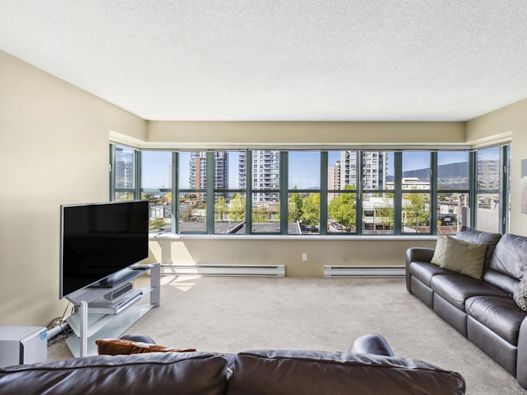 504-1555 Eastern Avenue, North Vancouver, BC, V7L 3G2 - 2