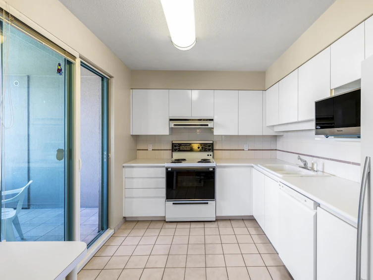 504-1555 Eastern Avenue, North Vancouver, BC, V7L 3G2 - 10