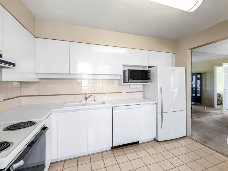 504-1555 Eastern Avenue, North Vancouver, BC, V7L 3G2 - 12