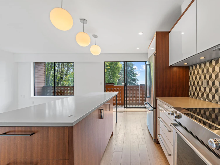 3229 Lonsdale Avenue, North Vancouver, BC, V7N 4G8