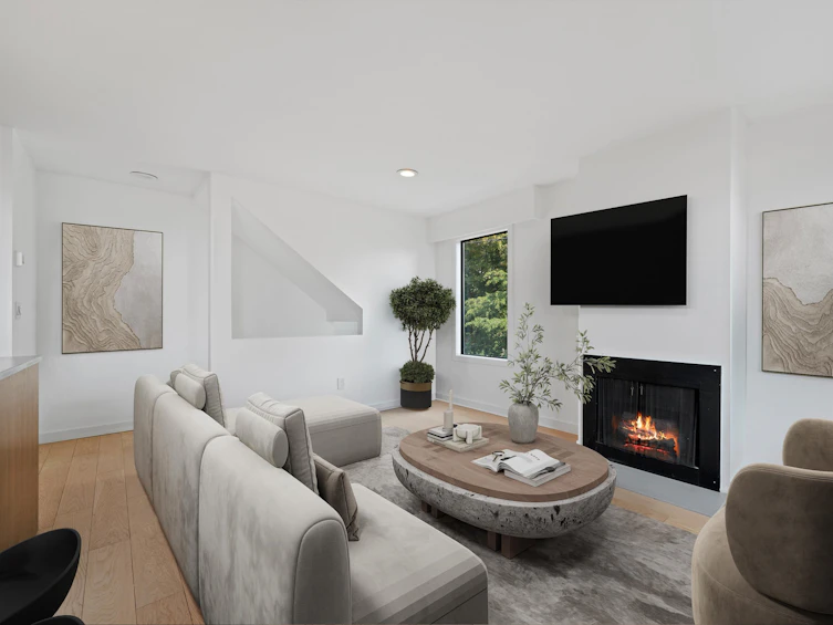 3229 Lonsdale Avenue, North Vancouver, BC, V7N 4G8 - 3