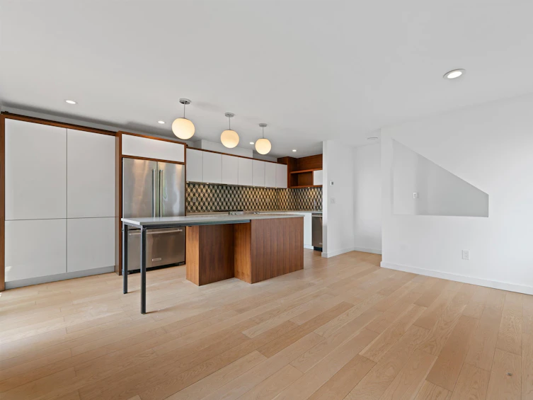 3229 Lonsdale Avenue, North Vancouver, BC, V7N 4G8 - 13