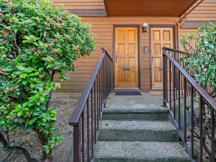3229 Lonsdale Avenue, North Vancouver, BC, V7N 4G8 - 39