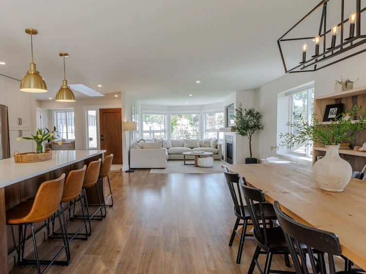 545 King Road, Gibsons, BC, V0N 1V5 - 10