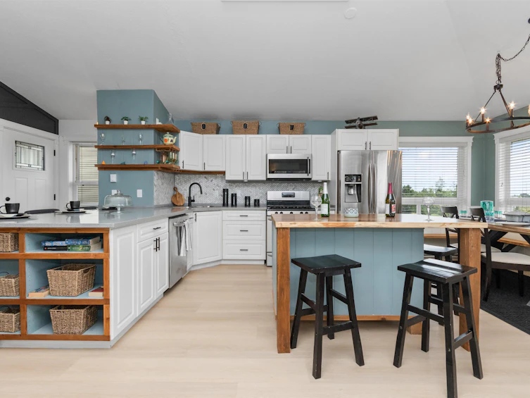 47088 Latimer Road, Chilliwack, BC, V2P 7M7 - 2