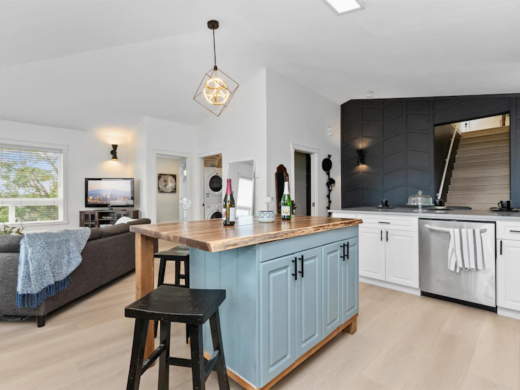 47088 Latimer Road, Chilliwack, BC, V2P 7M7 - 3