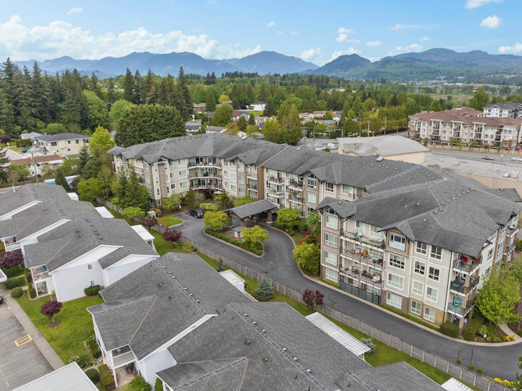 318-32729 Garibaldi, Abbotsford, BC, V2T 0A6 - 32