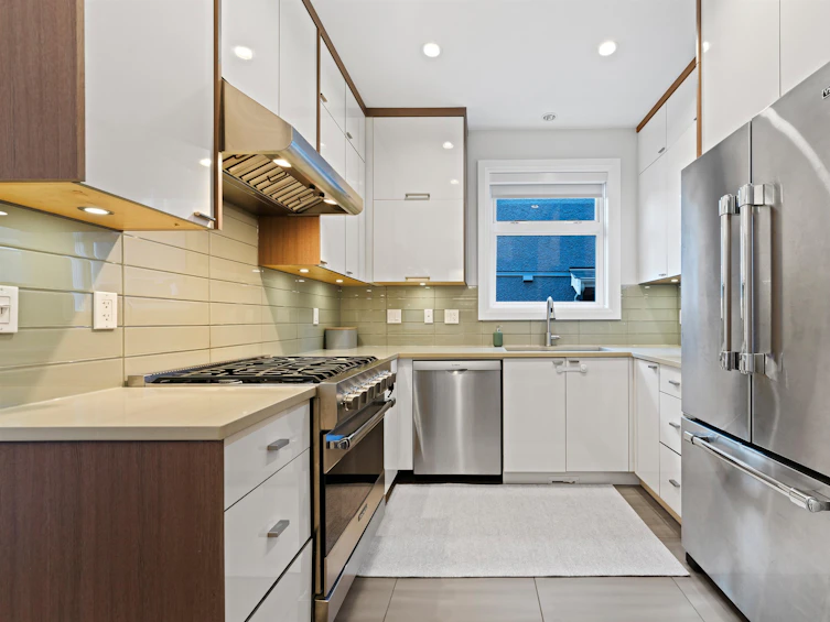 39 East 13th Avenue, Vancouver, BC, V5T 2K2 - 7