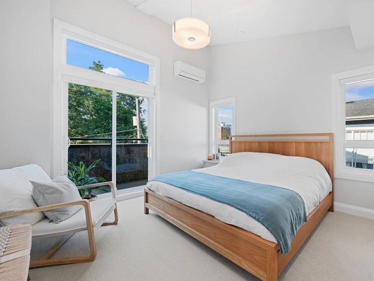39 East 13th Avenue, Vancouver, BC, V5T 2K2 - 12