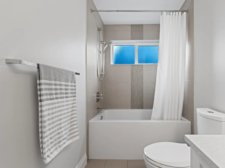 39 East 13th Avenue, Vancouver, BC, V5T 2K2 - 27