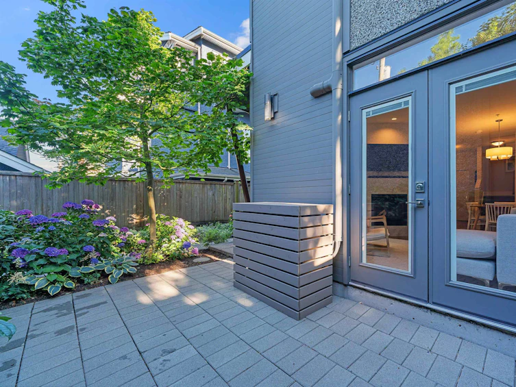 39 East 13th Avenue, Vancouver, BC, V5T 2K2 - 31