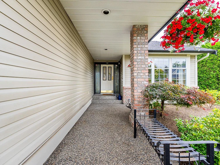 6068 185 Street, Surrey, BC, V3S 7P7 - 3