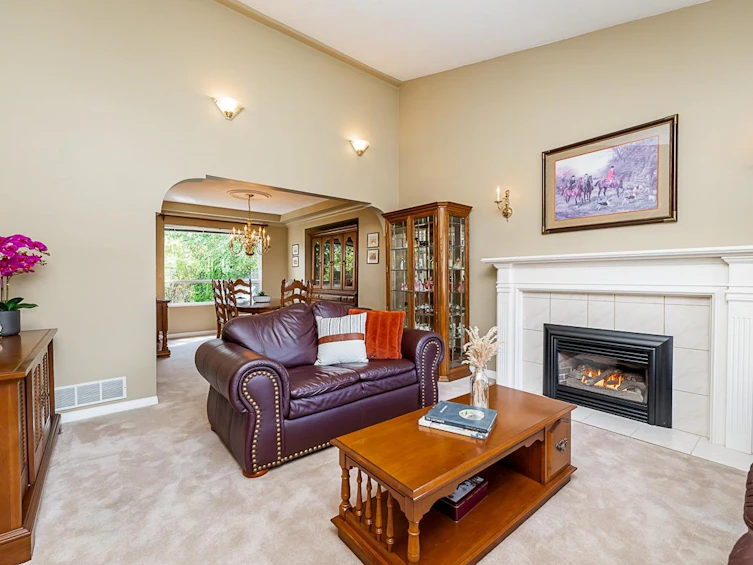 6068 185 Street, Surrey, BC, V3S 7P7 - 6