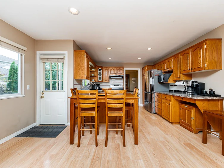 6068 185 Street, Surrey, BC, V3S 7P7 - 11