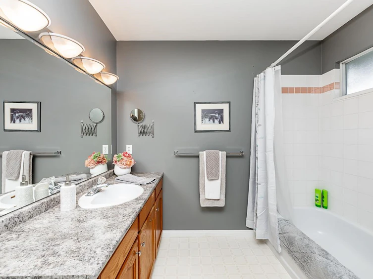6068 185 Street, Surrey, BC, V3S 7P7 - 24