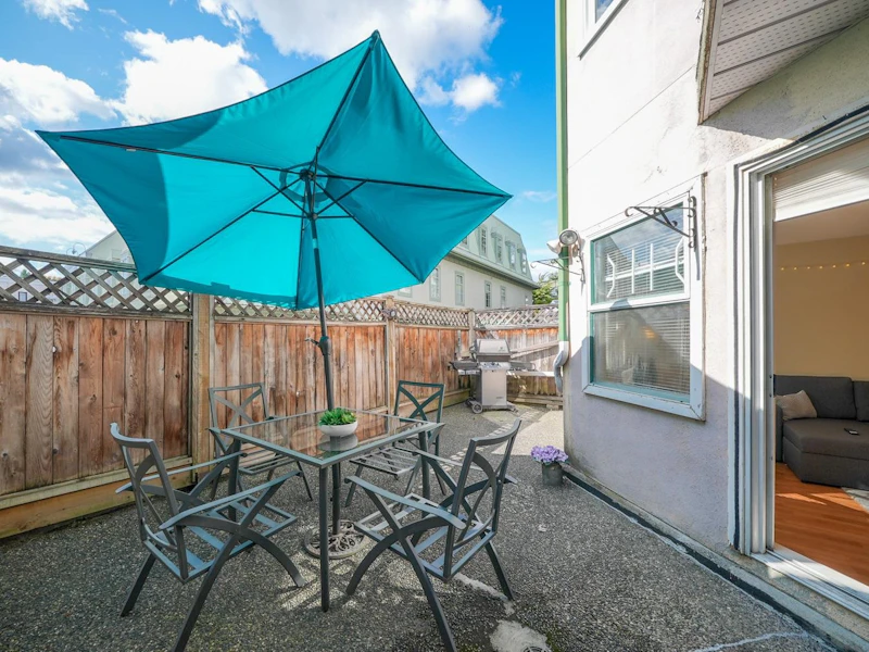 106 - 918 Roderick Avenue, Coquitlam BC V3K 1R1