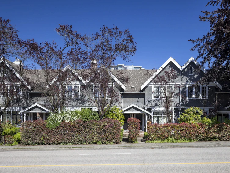 2638 Hemlock Street, Vancouver, BC, V6H 2V5 - 3