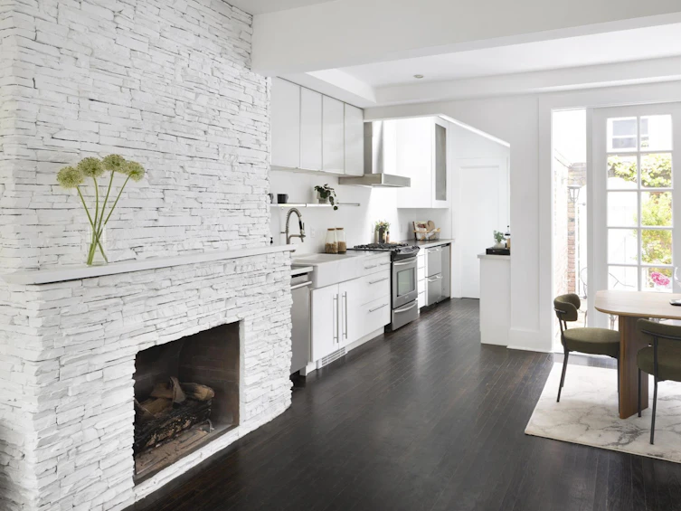 2638 Hemlock Street, Vancouver, BC, V6H 2V5 - 6