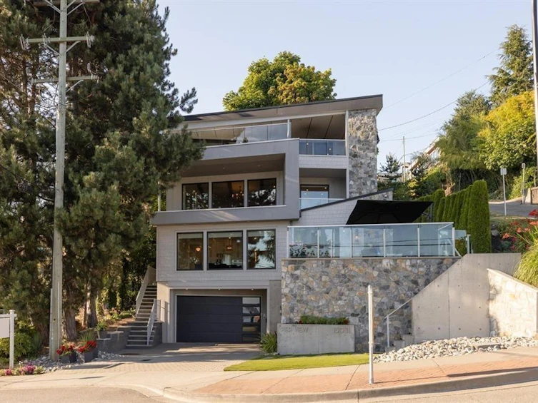 15031 Victoria Avenue, Surrey, BC, V4B 1G2 - 40