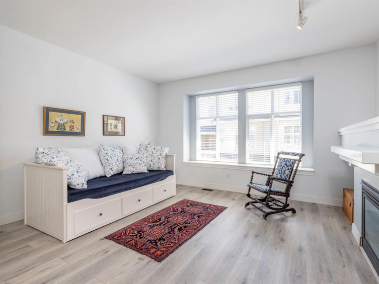 13-14959 58, Surrey, BC, V3S 9Y9 - 9