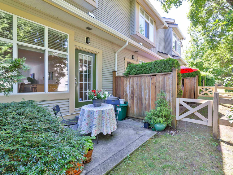 13-14959 58, Surrey, BC, V3S 9Y9 - 14