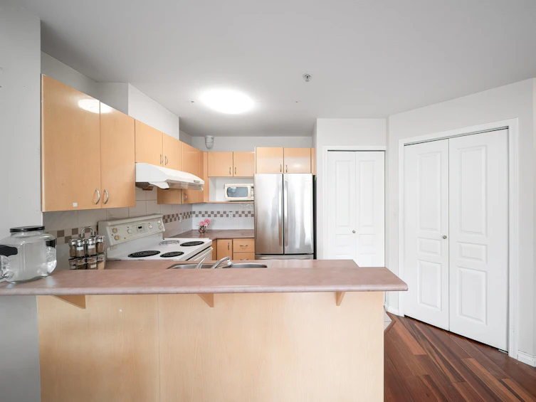 403-4989 Duchess Street, Vancouver, BC, V5R 6E5 - 10