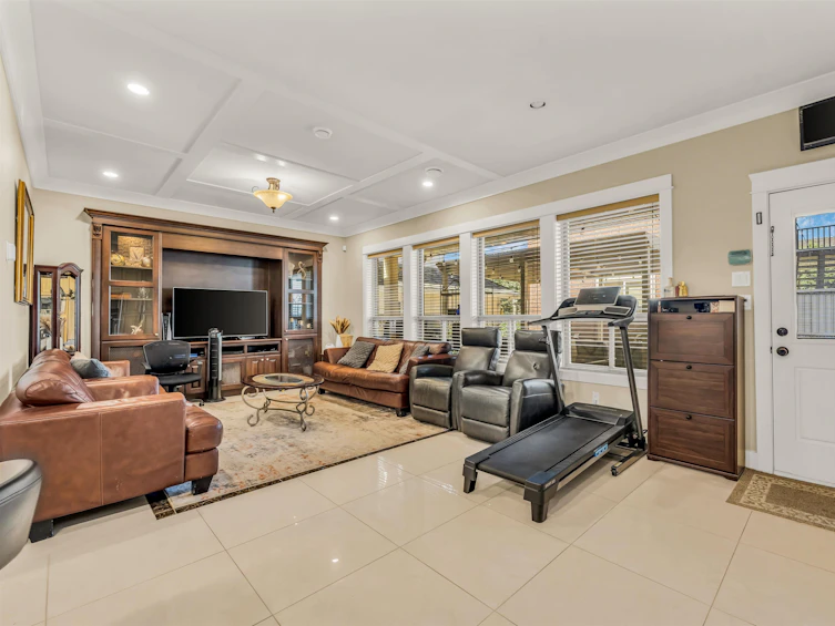 6411 Blundell Road, Richmond, BC, V7C 1H7 - 7