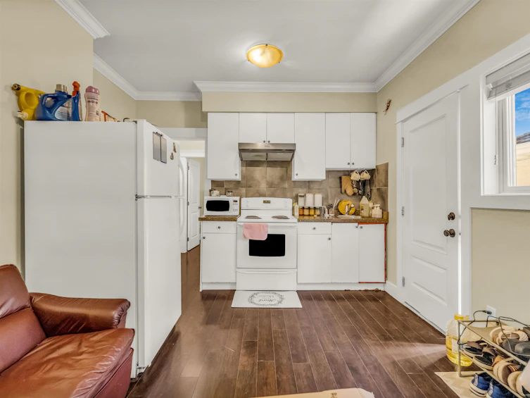6411 Blundell Road, Richmond, BC, V7C 1H7 - 14