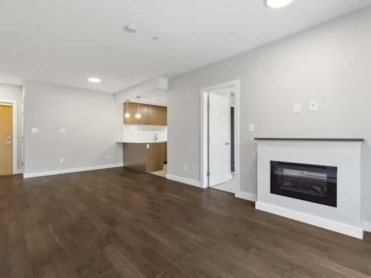 308-1330 Marine Drive, North Vancouver, BC, V7P 1T4 - 2