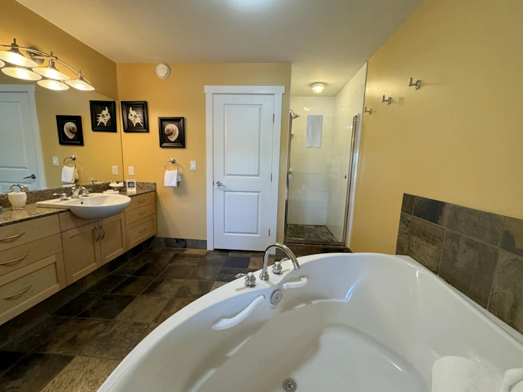 25B-12849 Lagoon Road, Pender Harbour Egmont, BC, V0N 2H0 - 18