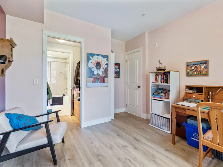 210-12525 190a Street, Pitt Meadows, BC, V3Y 0E1 - 19