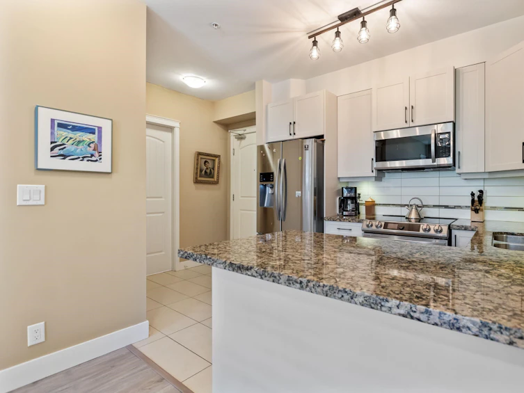 210-12525 190a Street, Pitt Meadows, BC, V3Y 0E1 - 6