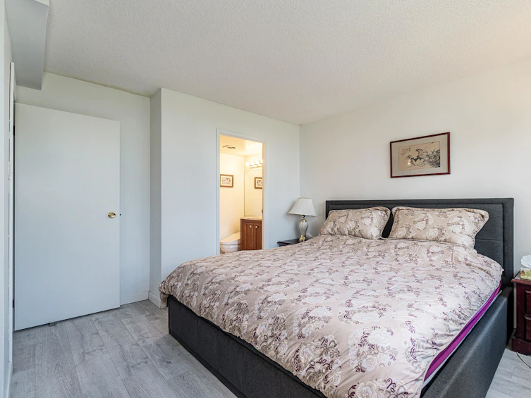 802-4300 Mayberry Street, Burnaby, BC, V5H 4A4 - 8