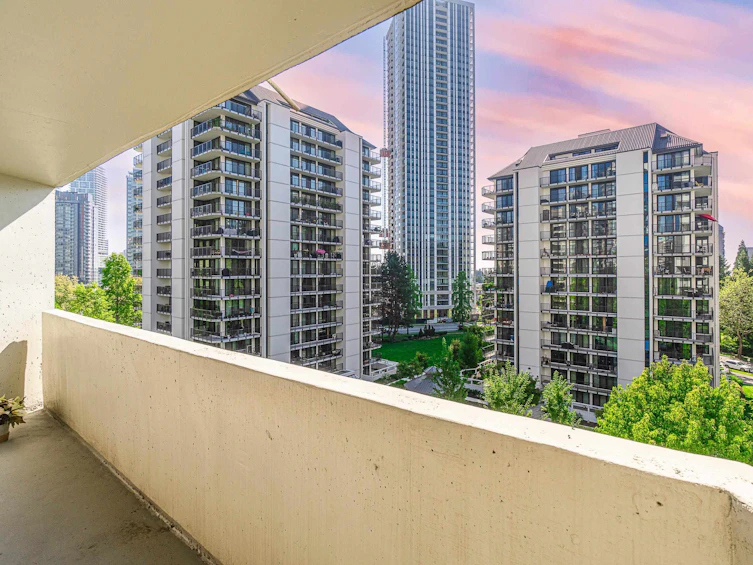 802-4300 Mayberry Street, Burnaby, BC, V5H 4A4 - 26