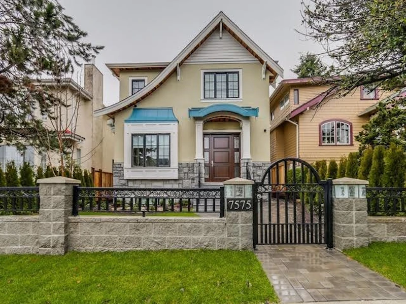 7575 Osler Street, Vancouver BC V6P 4C8