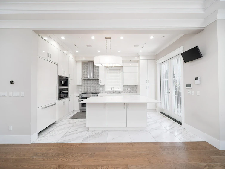 7575 Osler Street, Vancouver, BC, V6P 4C8 - 8