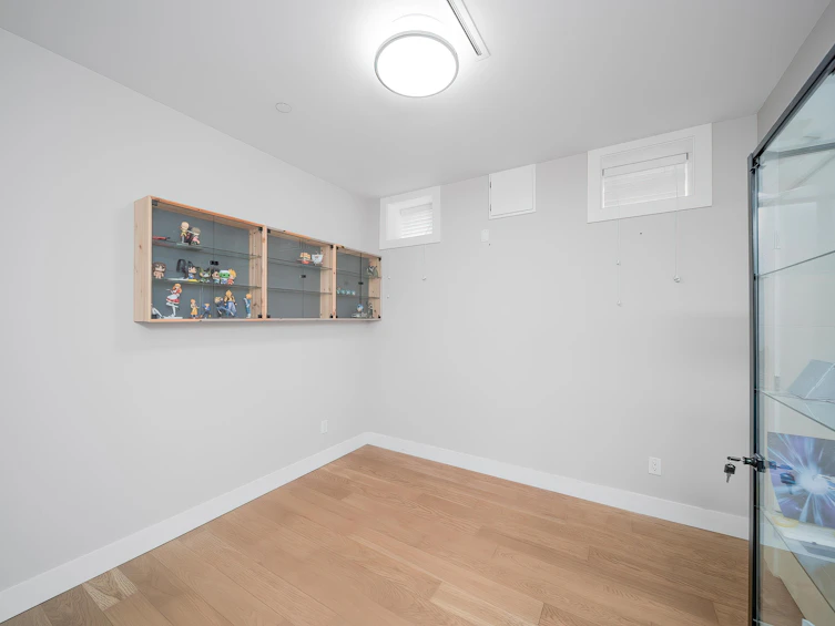 7575 Osler Street, Vancouver, BC, V6P 4C8 - 16
