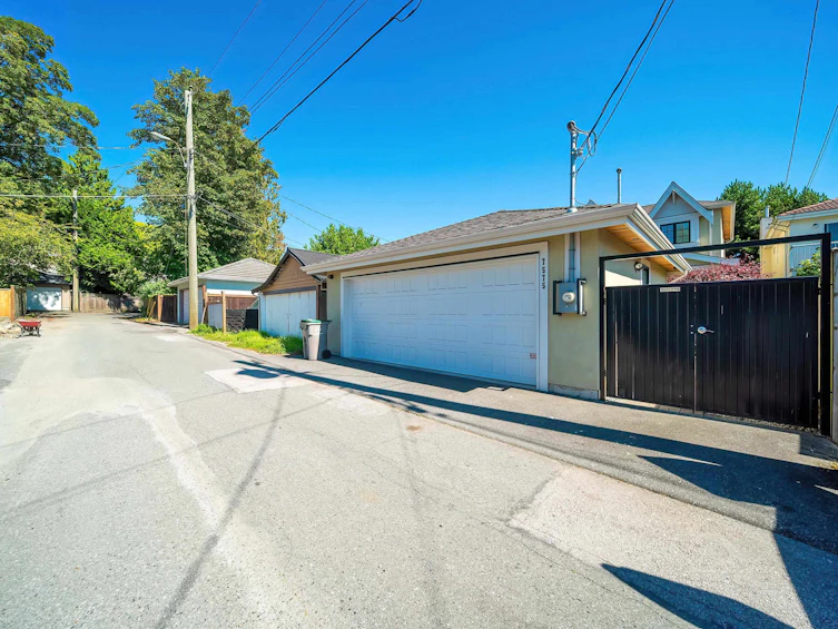 7575 Osler Street, Vancouver, BC, V6P 4C8 - 23
