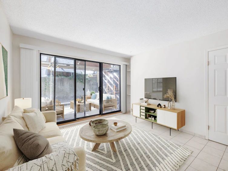111-808 East 8th Avenue, Vancouver, BC, V5T 1T5 - 4