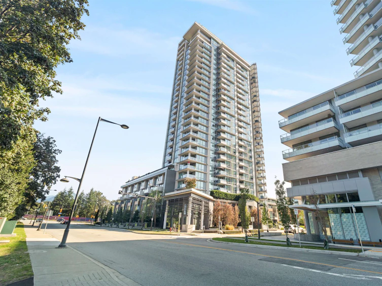 807-680 Seylynn Crescent, North Vancouver, BC, V7J 0B5