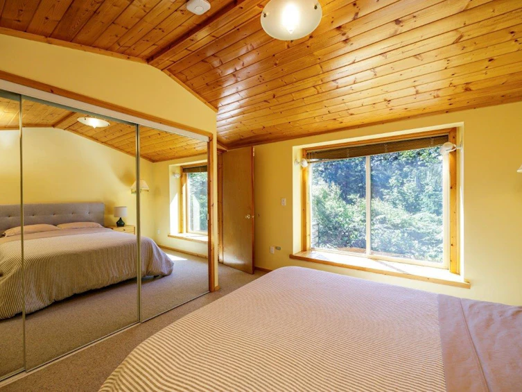 687 Windjammer Road, Bowen Island, BC, V0N 1G2 - 14