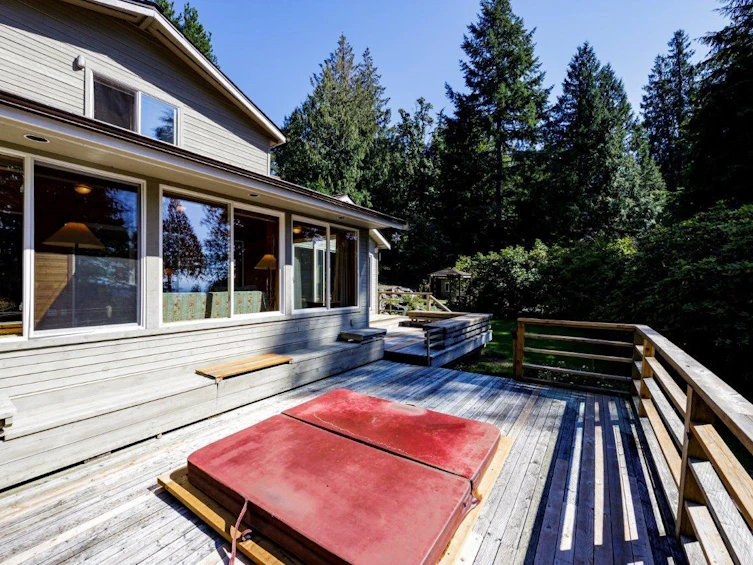687 Windjammer Road, Bowen Island, BC, V0N 1G2 - 24