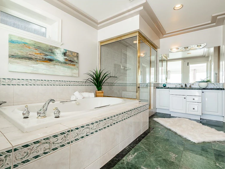 15441 Marine Drive, Surrey, BC, V4B 1C8 - 16