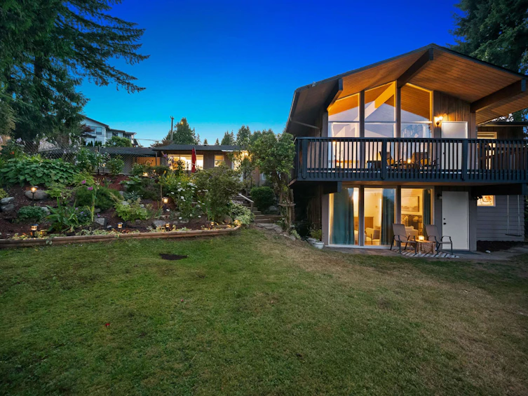 953 Ranch Park Way, Coquitlam, BC, V3C 2H7 - 28