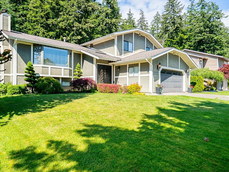 14449 19a Avenue, Surrey, BC, V4A 6X3