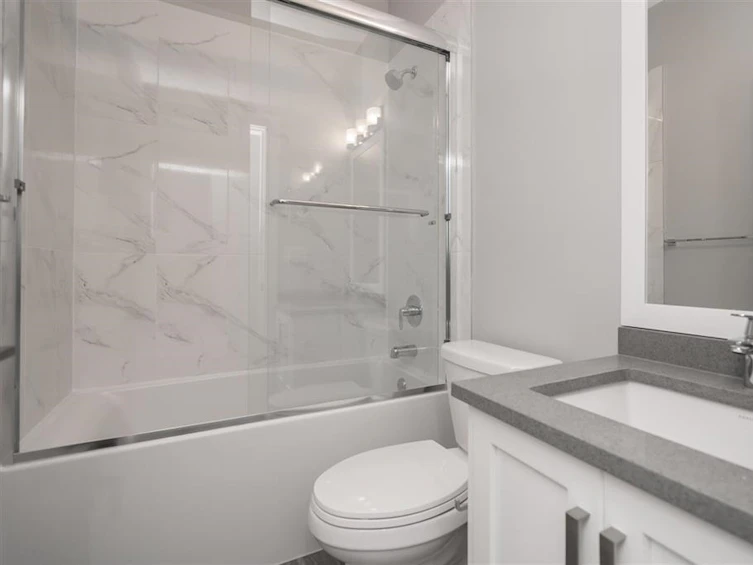 13-2530 Janzen, Abbotsford, BC, V2T 2R8 - 12