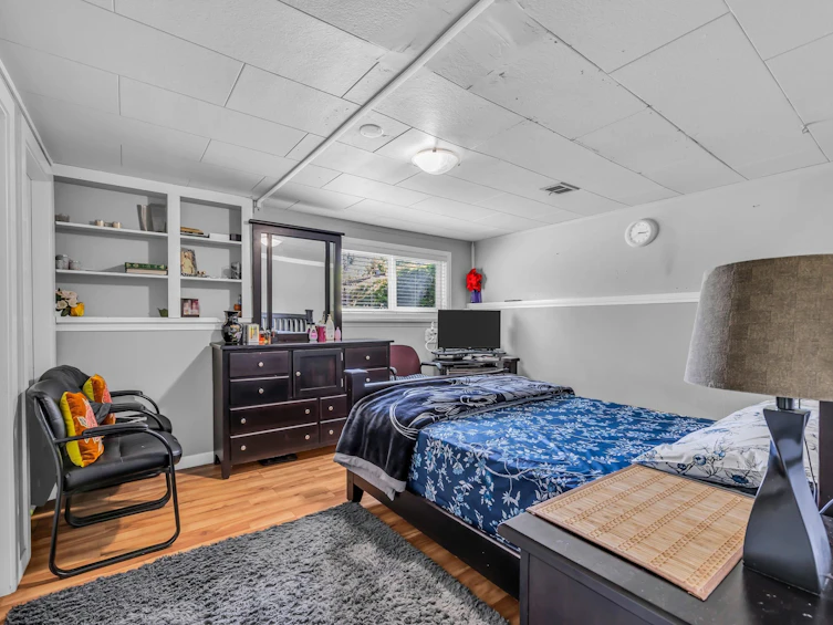 13733 67a Avenue, Surrey, BC, V3W 2C2 - 22