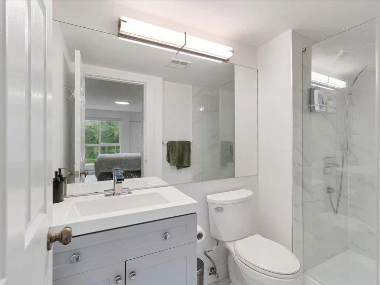 205-14993 101a, Surrey, BC, V3R 0T1 - 20